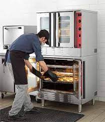 Comparing 3 Common Types of Commercial Ovens